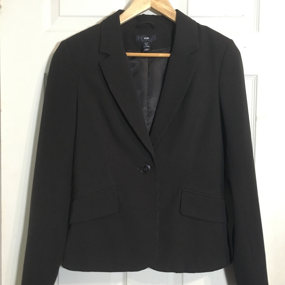 🧳 Complete Dark Brown Pinstripe Suit Pants & Blazer 🧳 - Picture 2 of 11